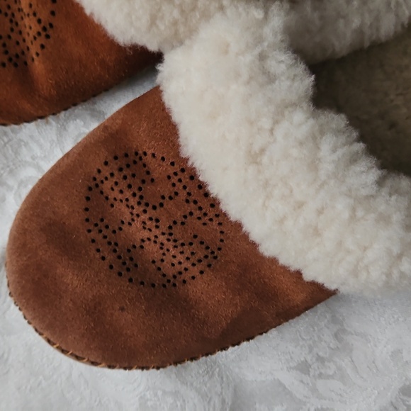 Tory Burch Coley Slippers, Size 8.5. - Picture 3 of 10